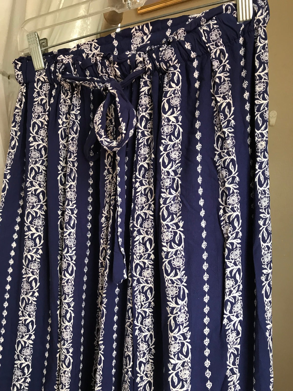 boho navy print loose pants with slit rayon ::: m