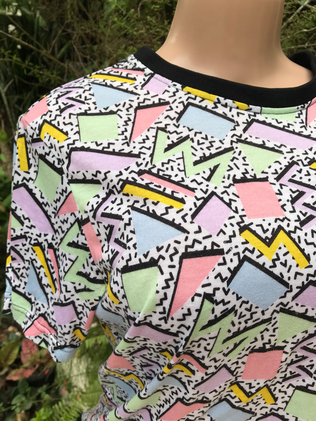 authentic 80s/90s vintage unisex print cotton tee ... mens med / female large ^^^