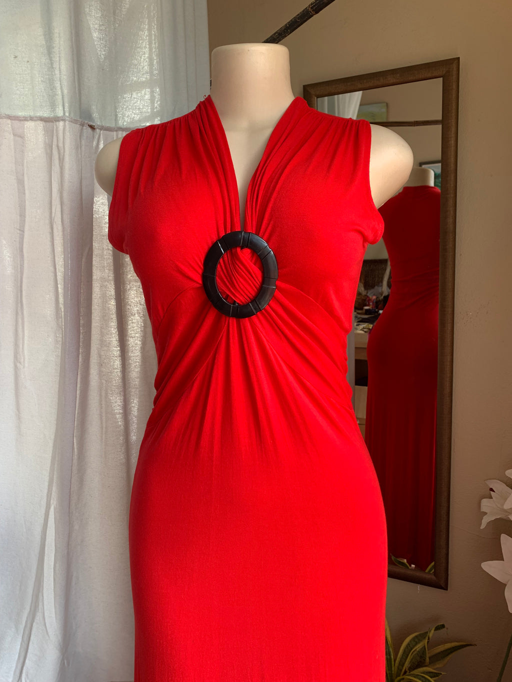Cherry red maxi dress with black buckle . M