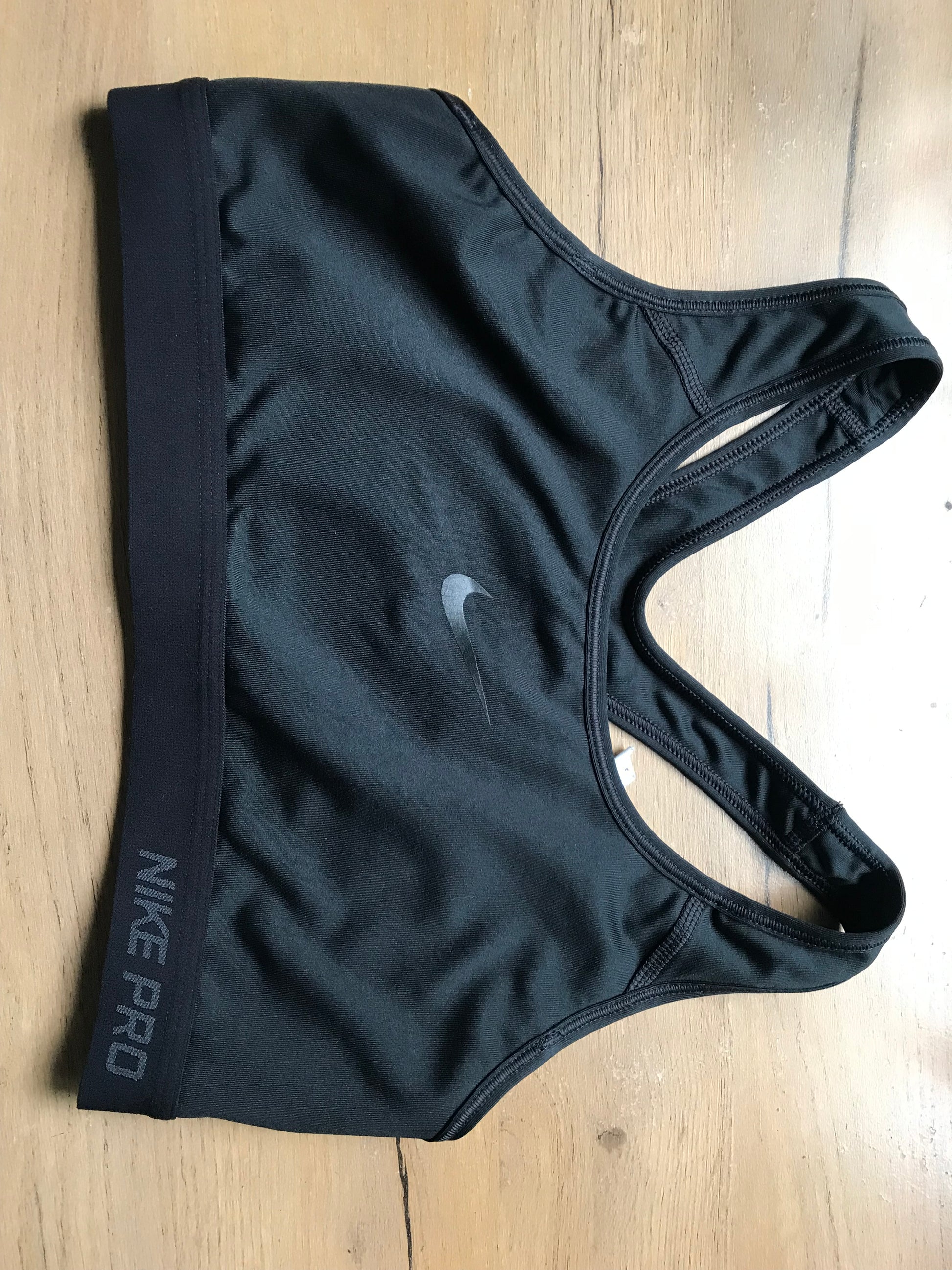 Nike Pro Swoosh Sports Exercise Bra Racer Back ... M