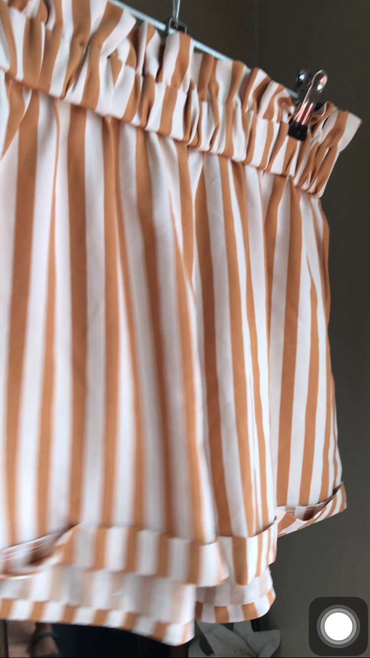 brown stripe ruffle shorts stretchy waist s-m
