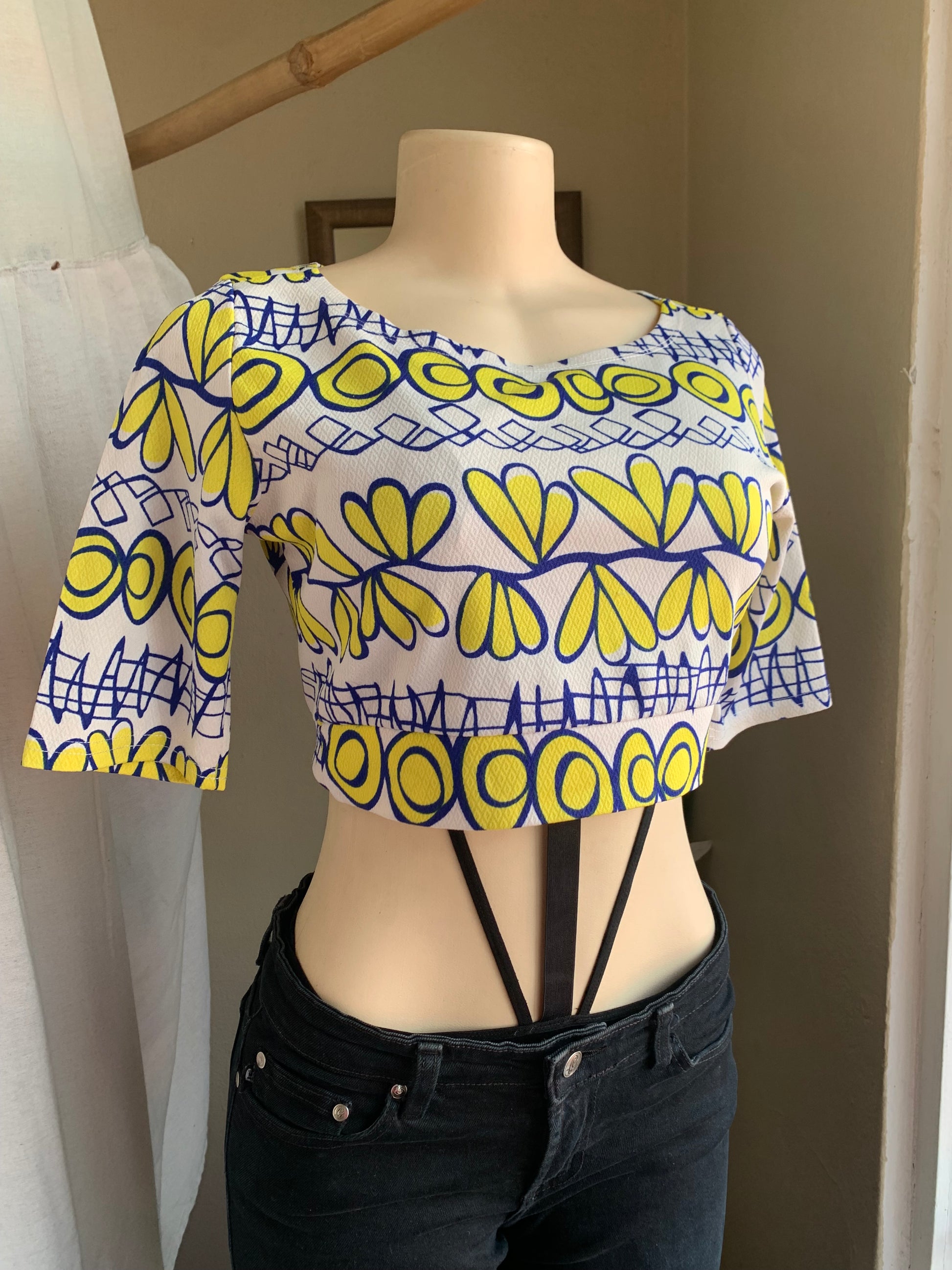 yellow bold print Crop top … s