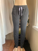 Load image into Gallery viewer, Charcoal gray soft &amp; stretchy joggers ::: L
