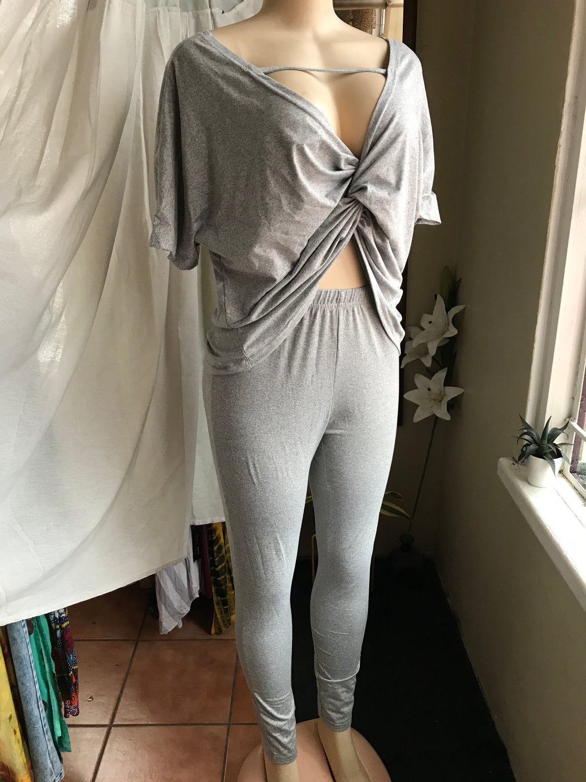grey legging set knot front ... L/XL :::