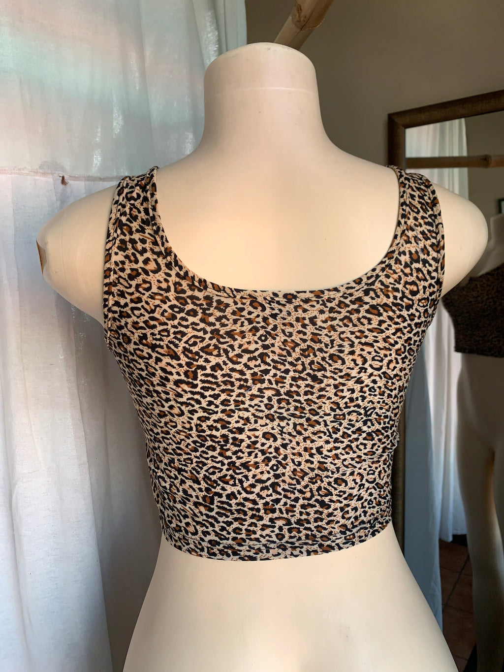 Cheetah print cami crop top stretchy… s