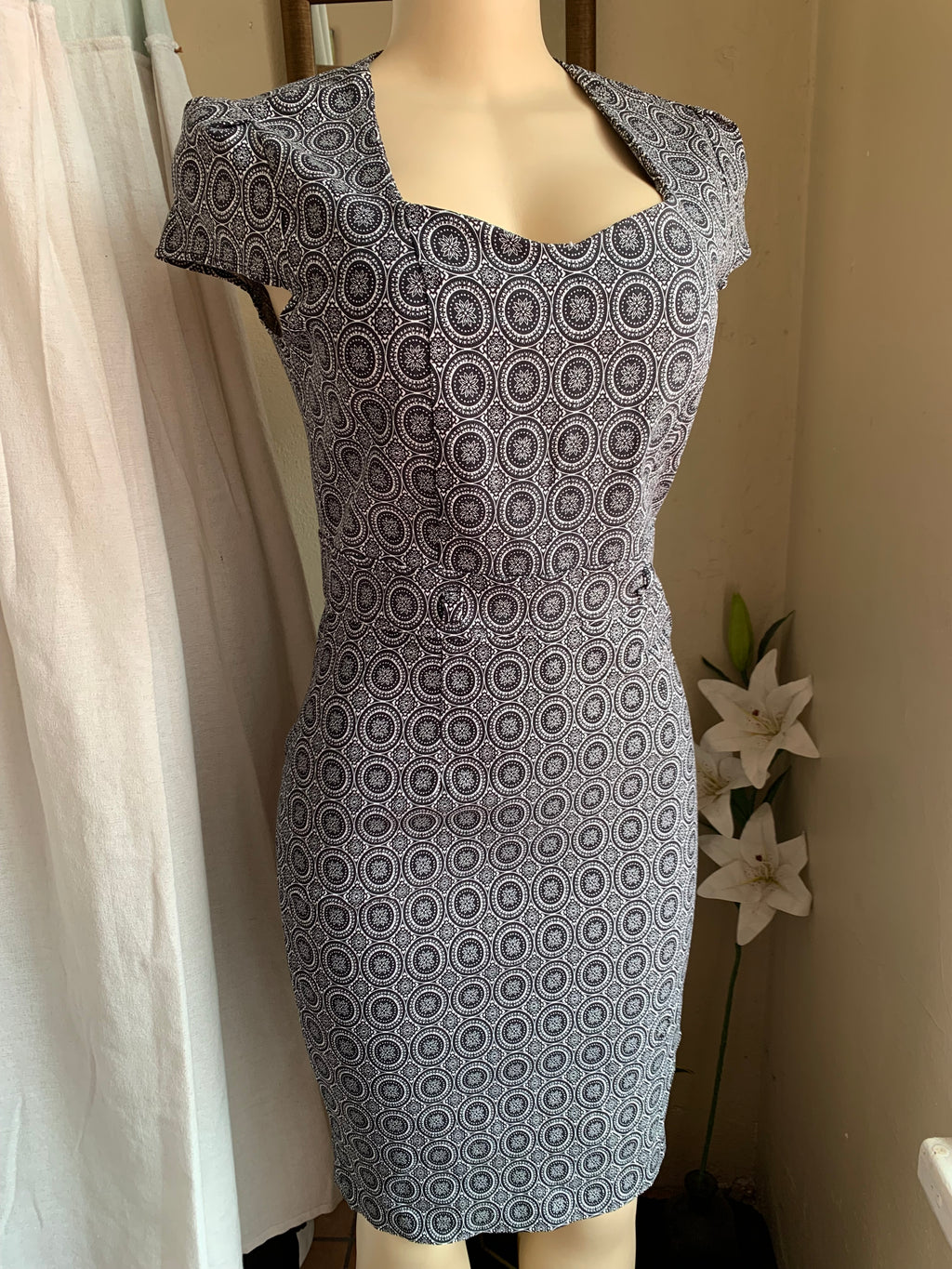 Black+White professional print dress M