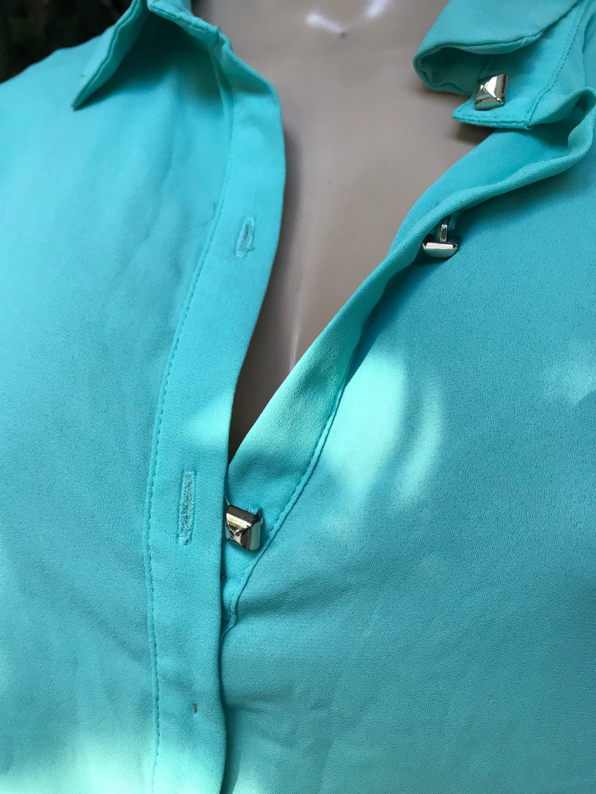 mint green button sheer work blouse ... m/L