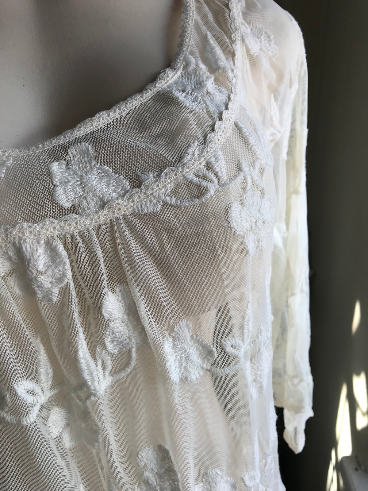 vintage lace floral long sleeve top ... L/XL ^^^