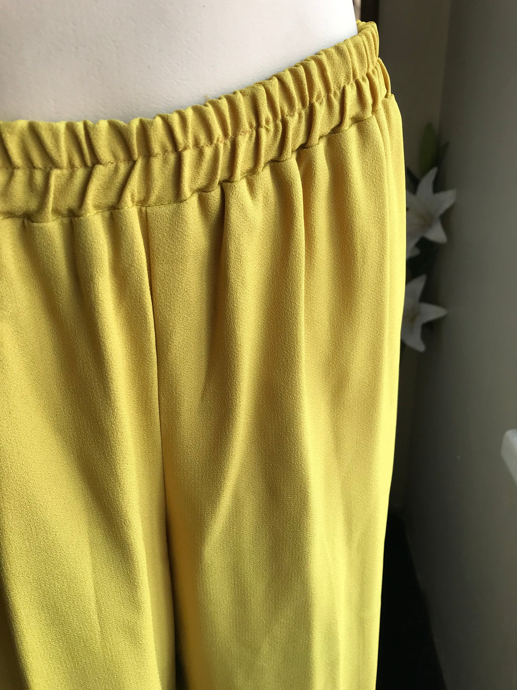 mustard professional loose pants ::: /XL