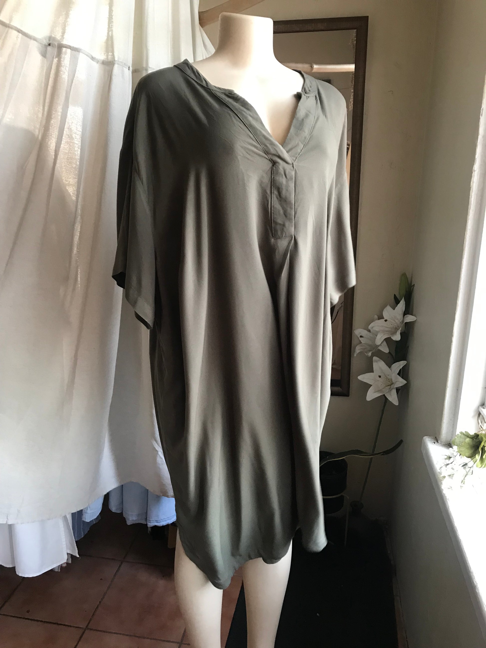 Army green shirtdress Viscose /XL : 2x