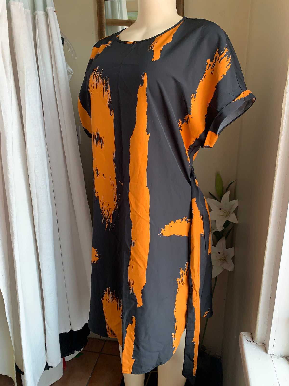 Orange+Black shirt dress L/XL