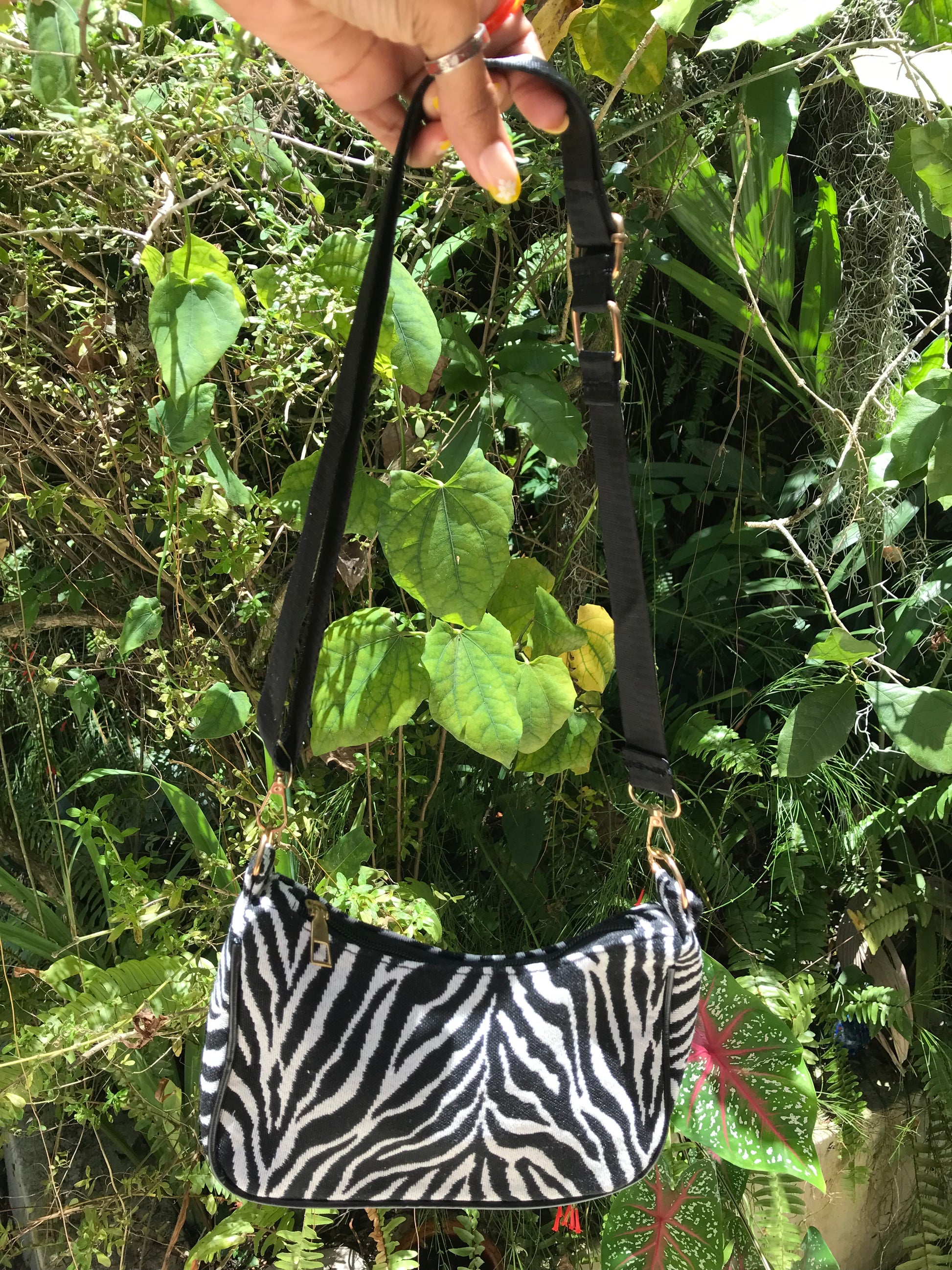 unused fashion mini bags : types vary