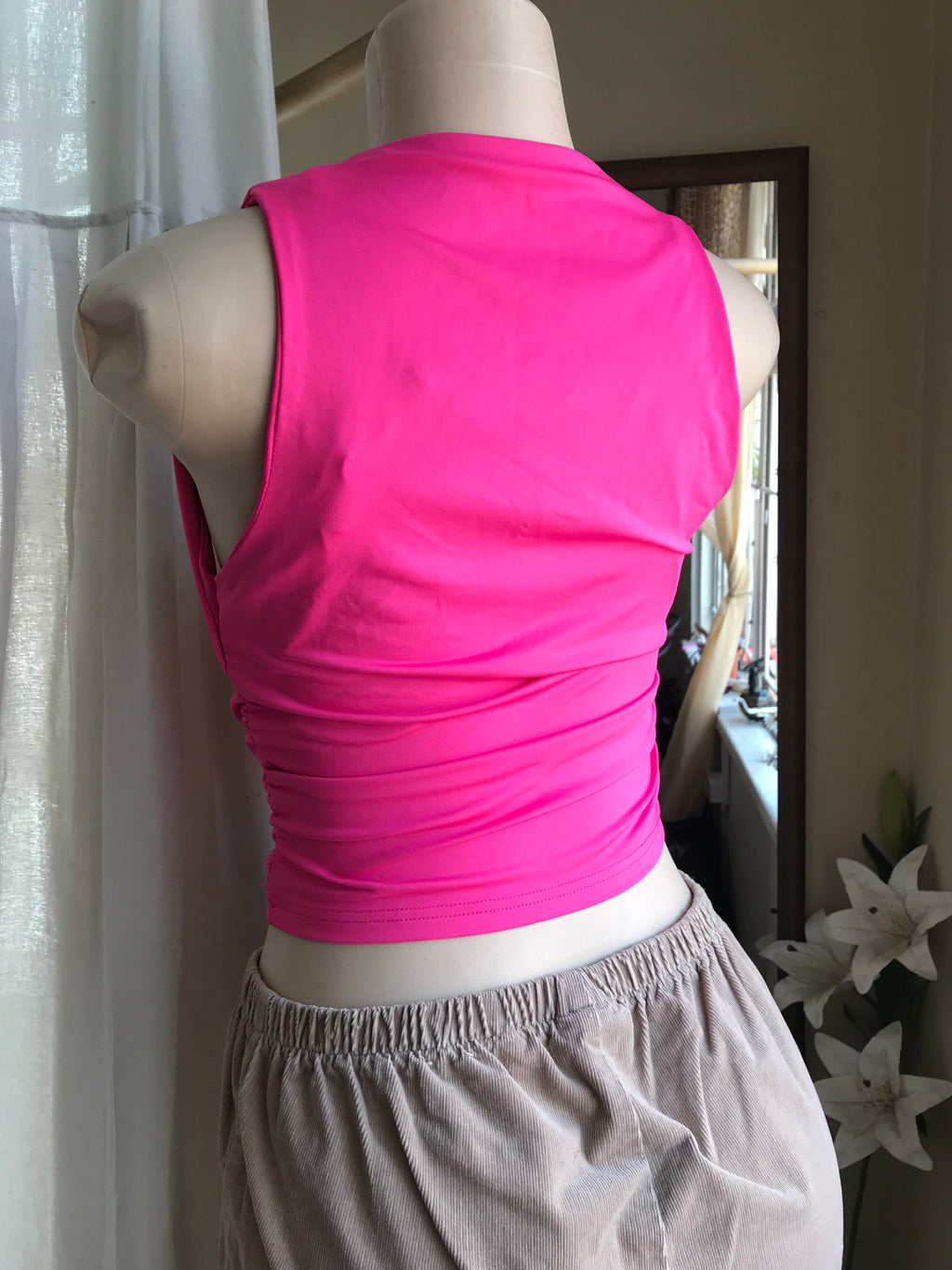 hot pink crop top square neck stretchy s to m
