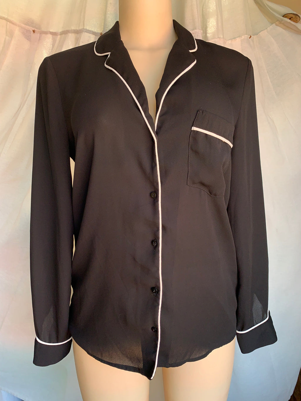 ZARA white trim black button shirt … s