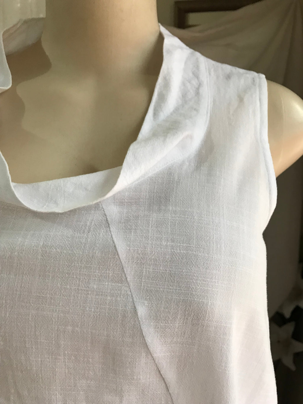 white linen cowl neck top ... s/m
