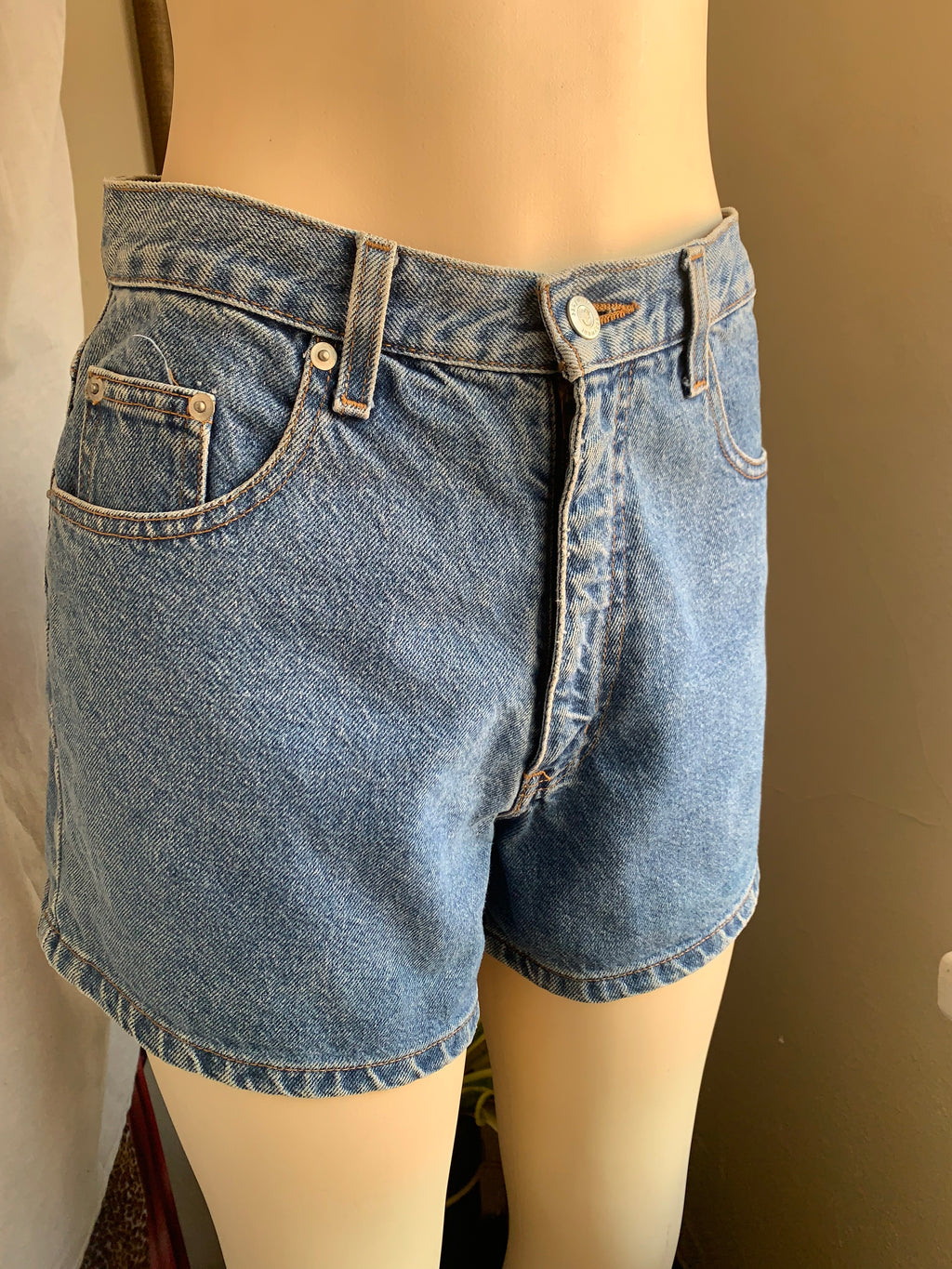 vintage mom shorts ^^^ S
