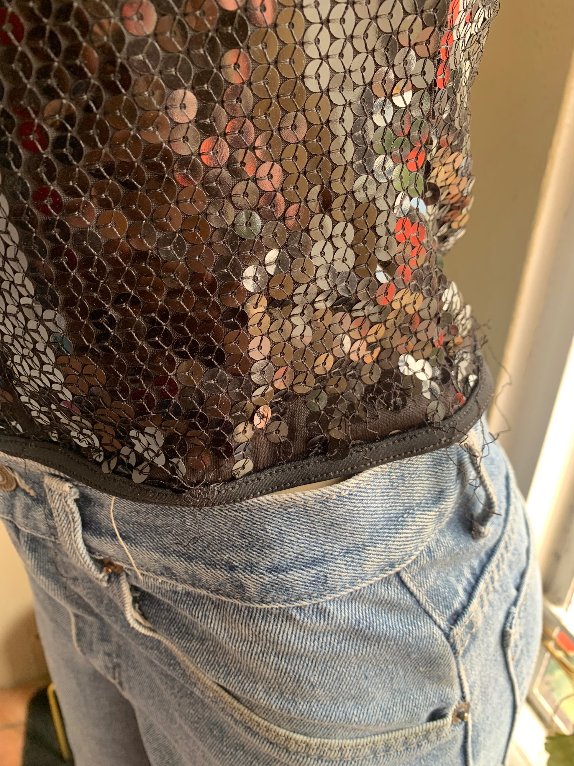 black sequin spaghetti top … M