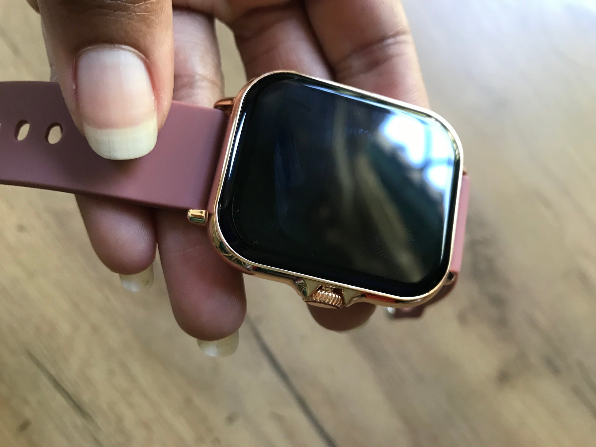 smart watch : rose gold and blush