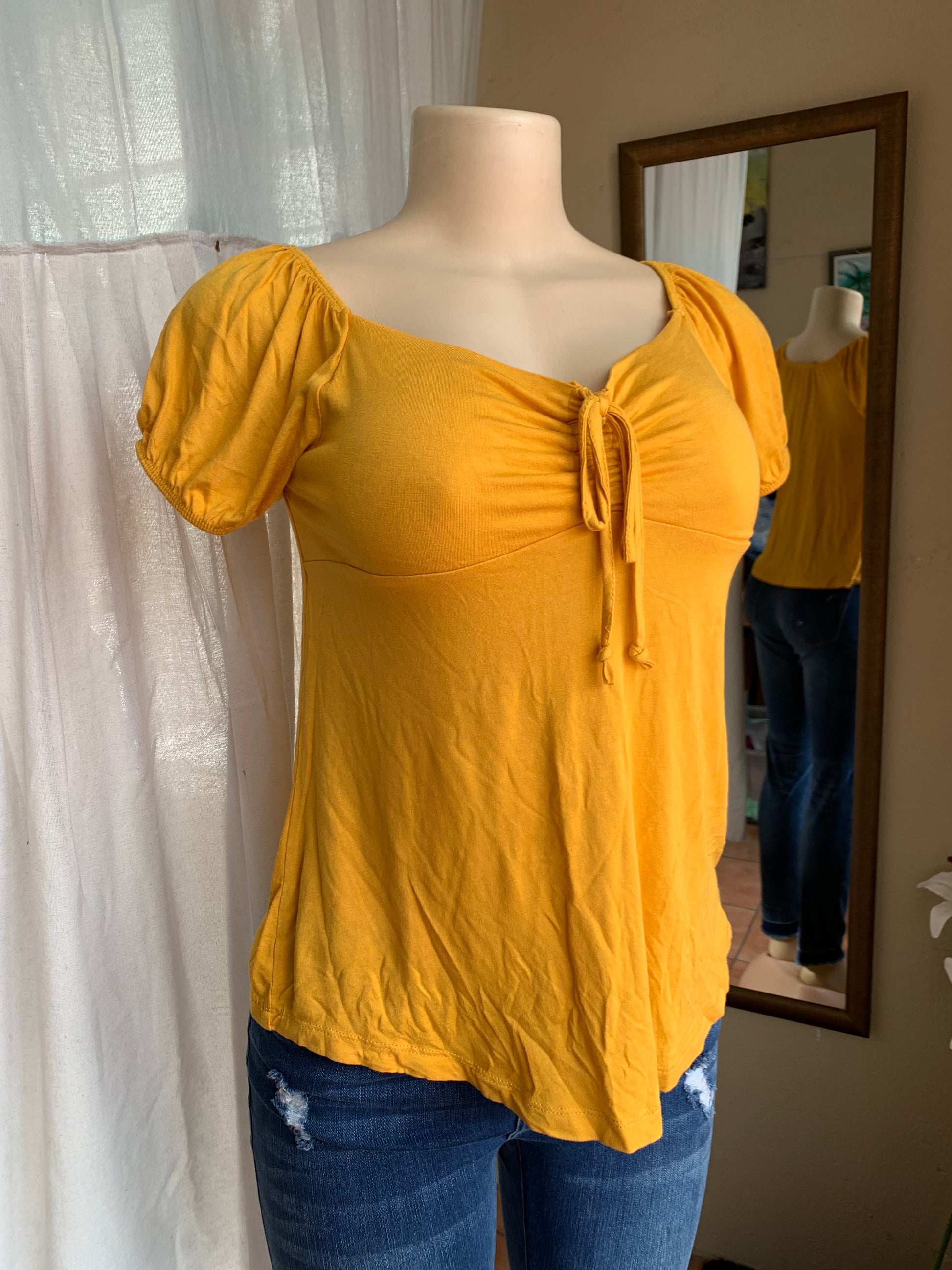 Yellow tie slinky blouse … M