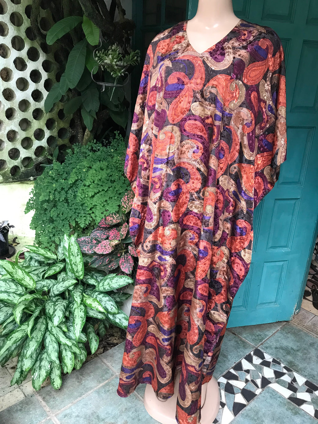 vintage silky maxi kaftan earth tone paisley print one size