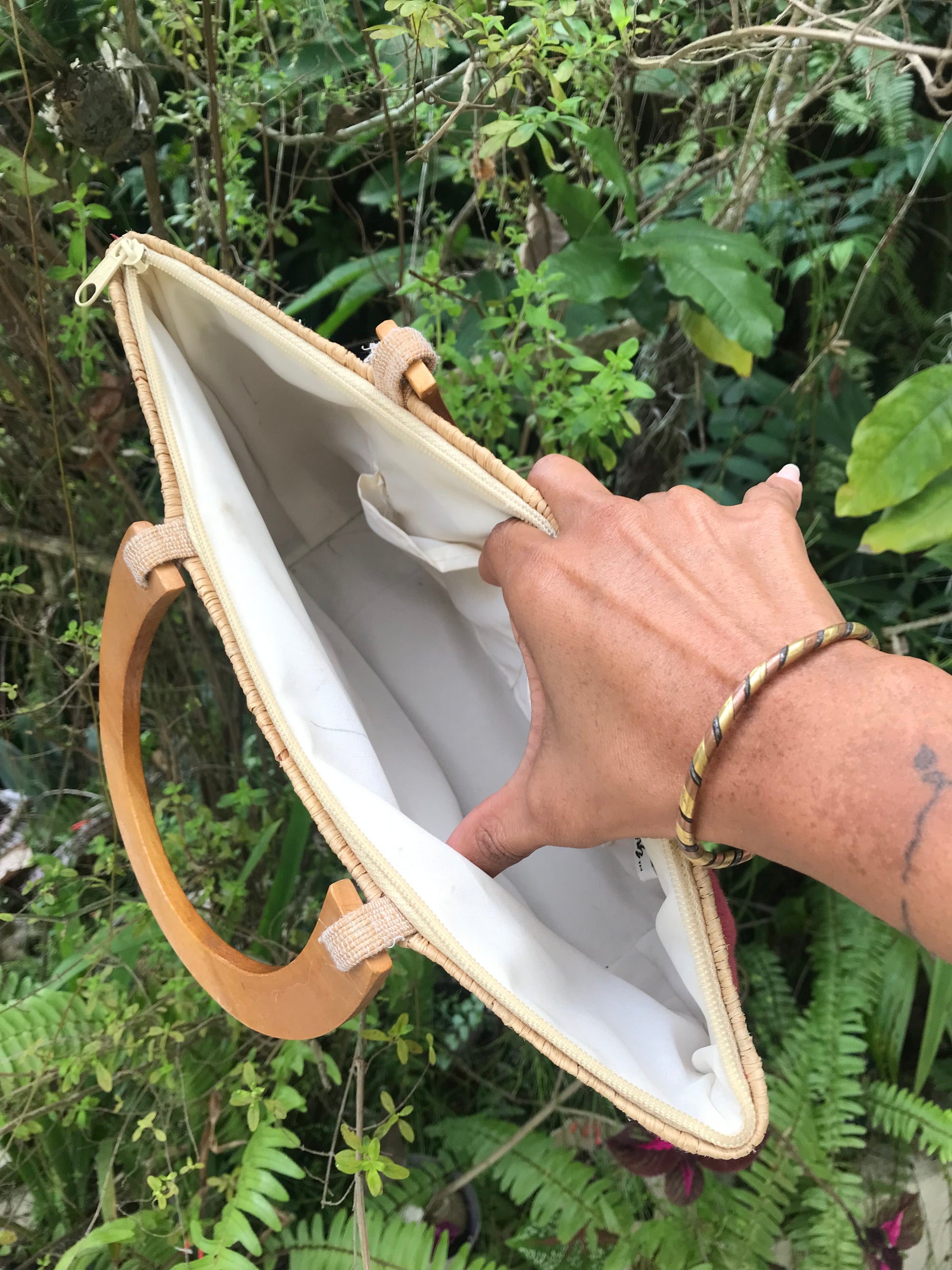 Cooyah woven island hand bag with wooden handles