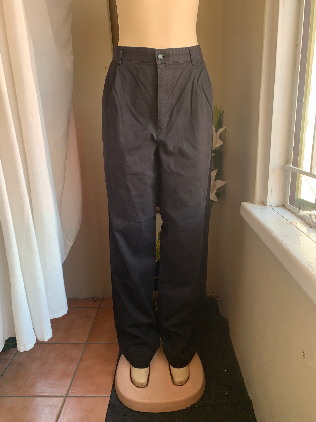 vintage black loose fit preppy pants ::: w32/ m