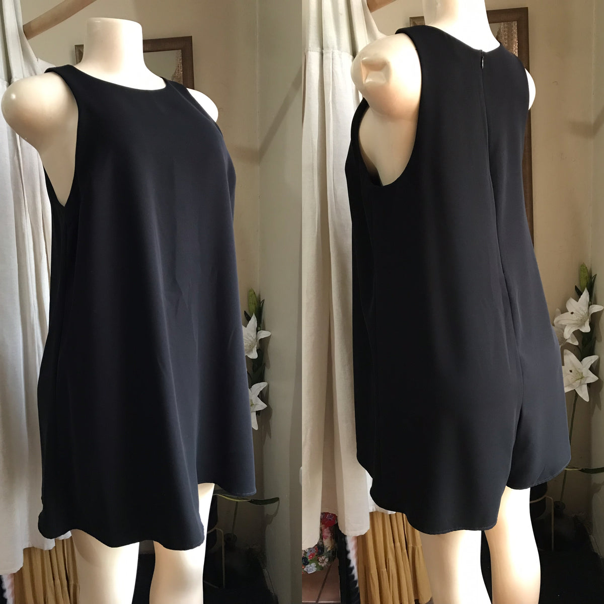 black minimalist sleeveless romper ~~~ L