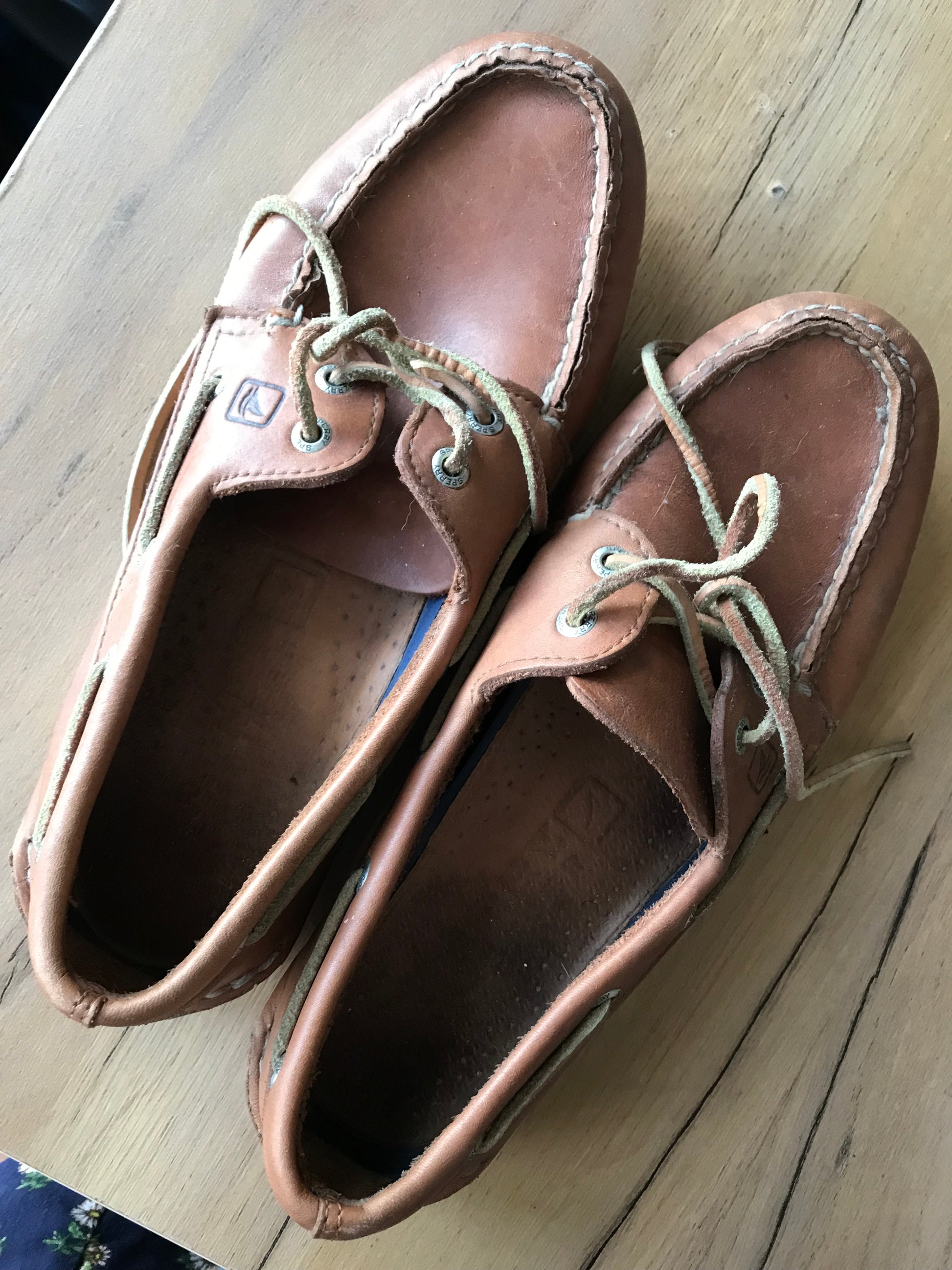 Sperry Men's brown leather boat shoe /// size mens 9 or women's 10.5