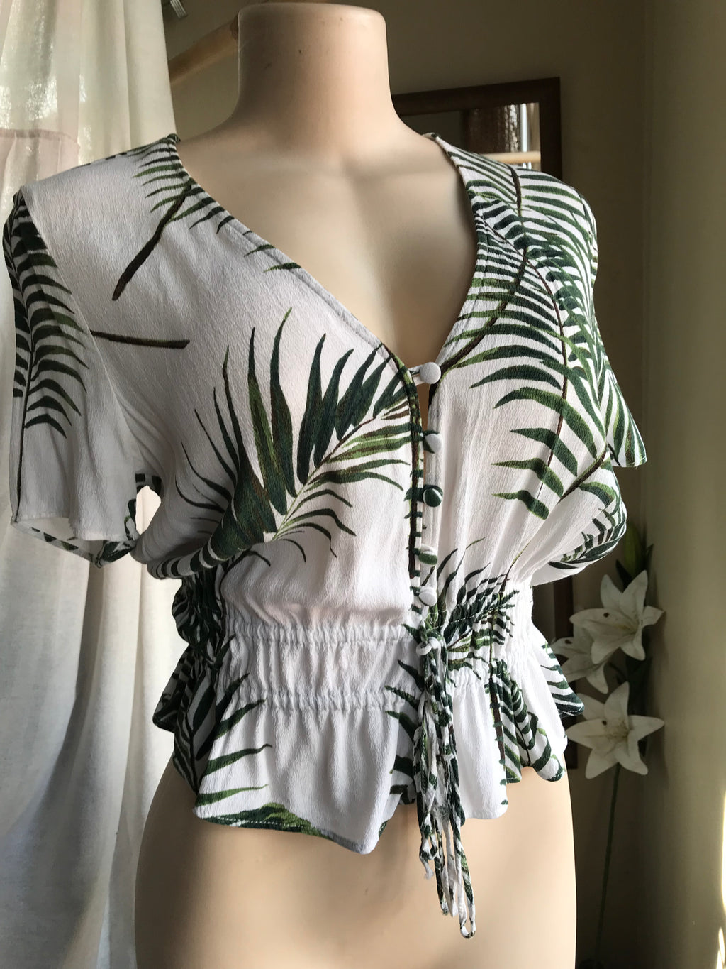 tropical palm peplum top white green ... s/m
