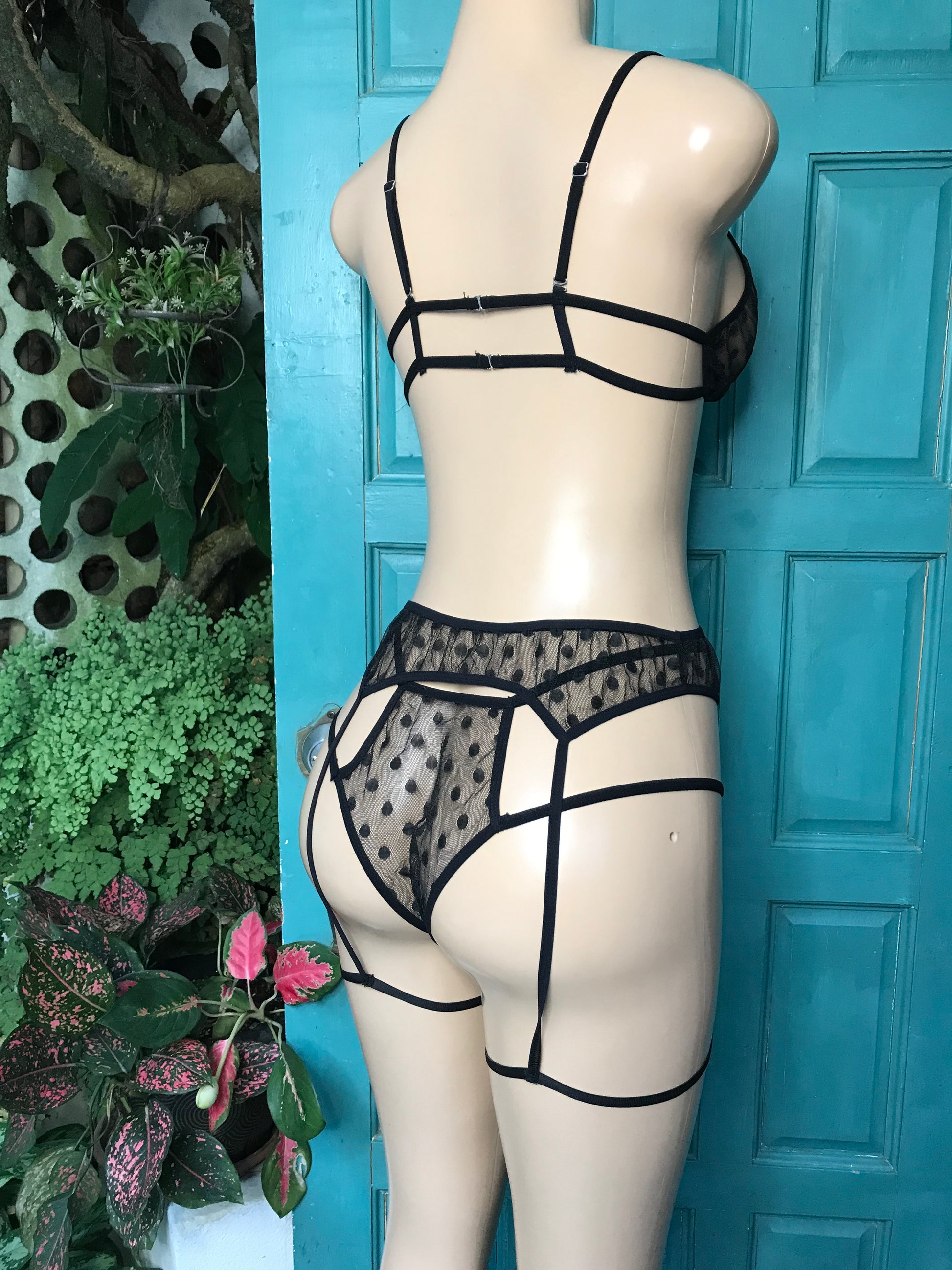 New dom 2 piece lingerie fringe. S