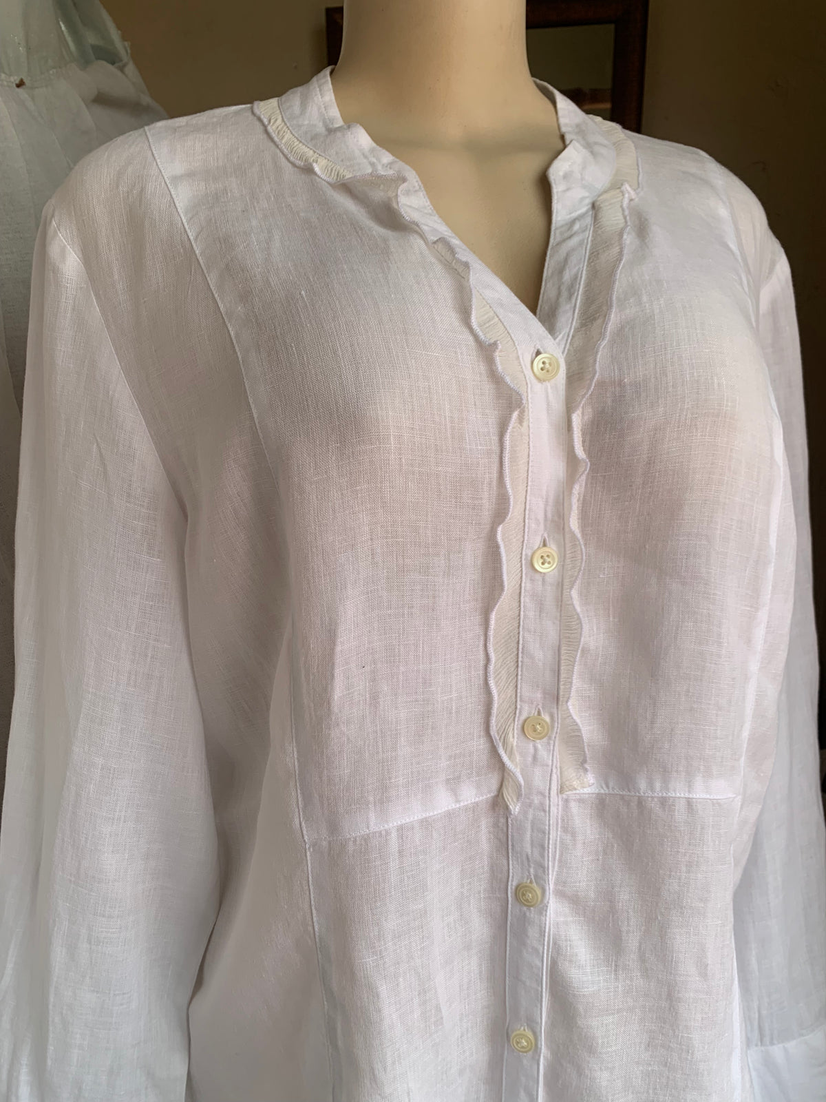 Vintage white linen shirt dress can ^^^ fit up to L ,,,