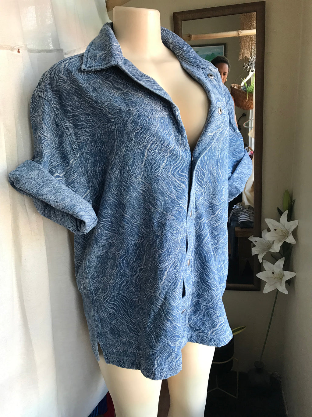 F Nova New Tag blue waves mens button shirt M