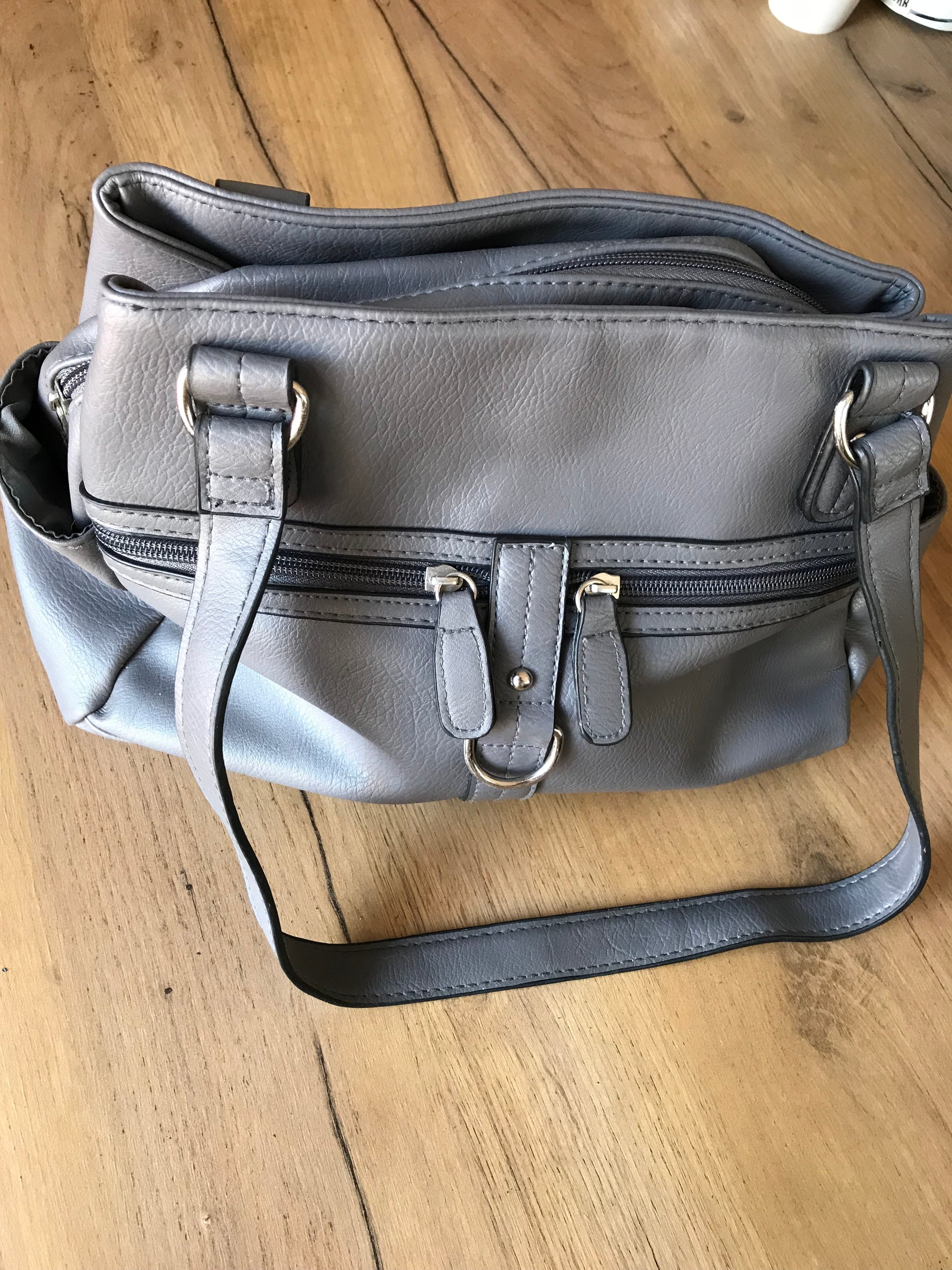 grey vinyl shoulder bag zips