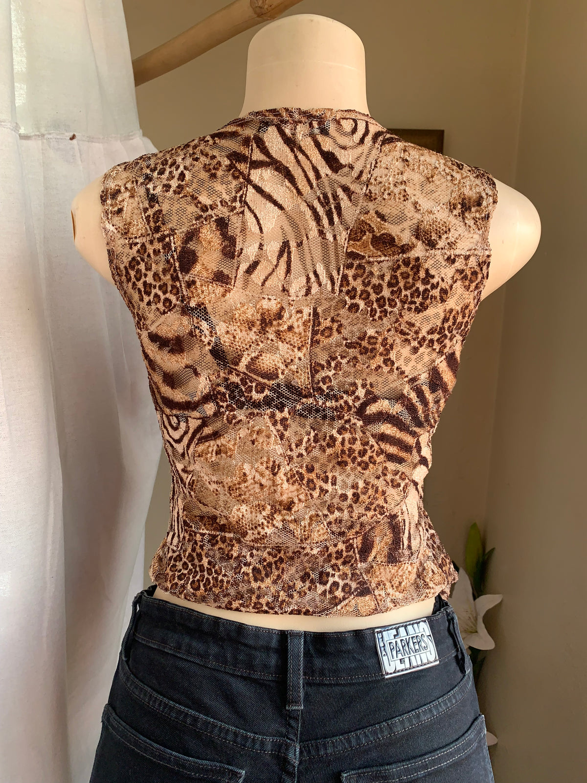 Vintage Sheer mesh mixed animal print V neck top … s-m