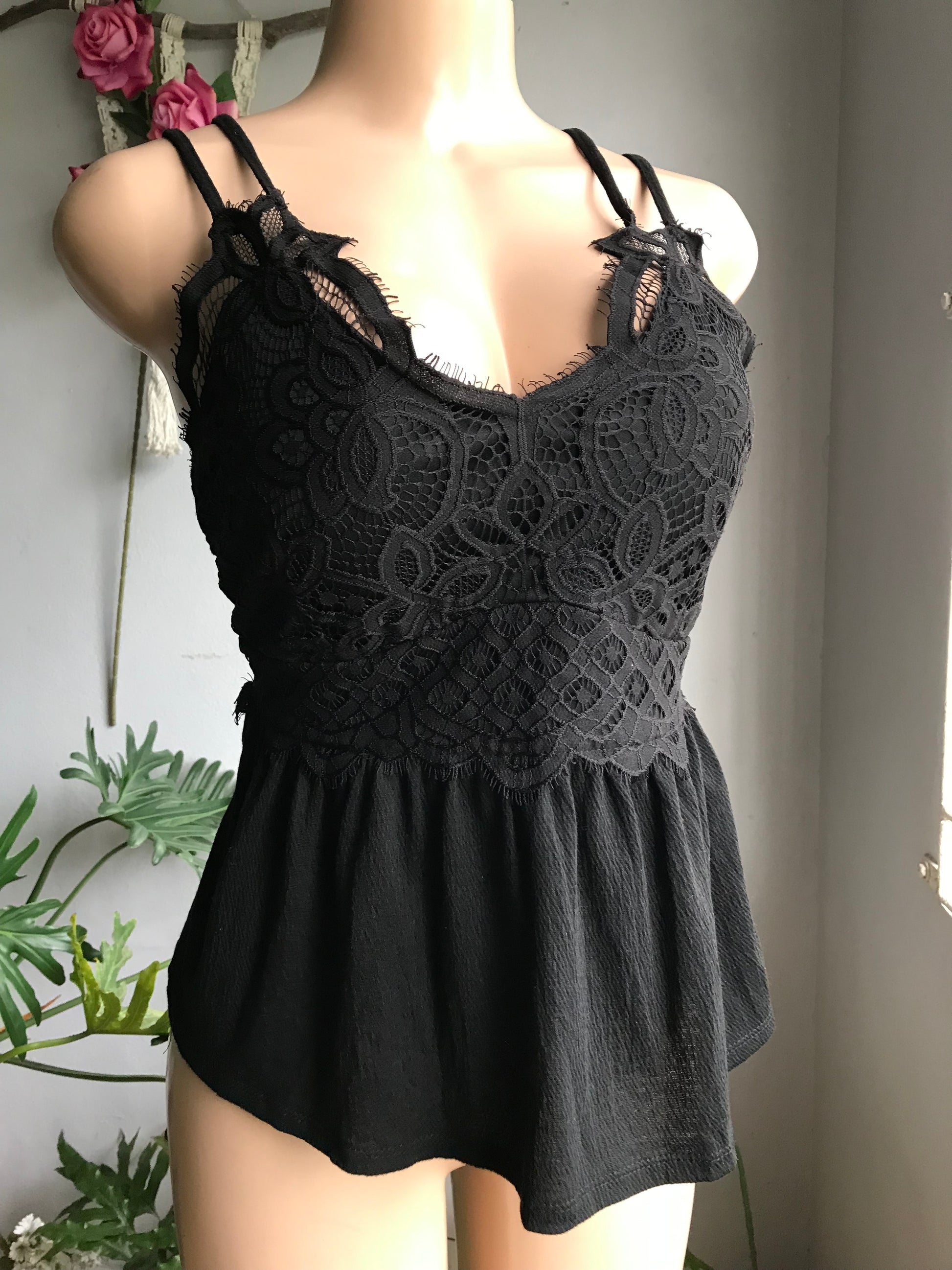 black lace peplum top ... large to plus / XL