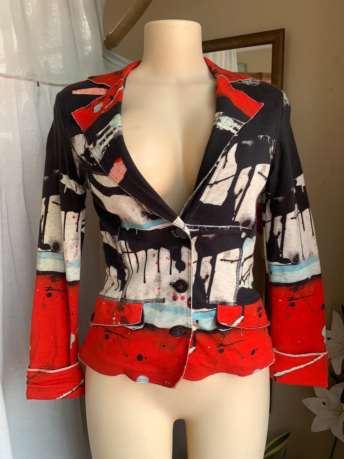 Printed blazer with back slit >>> s says size 38