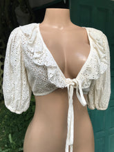 Load image into Gallery viewer, cream organic eyelet puff sleeve tied crop top ... S to M ,,,
