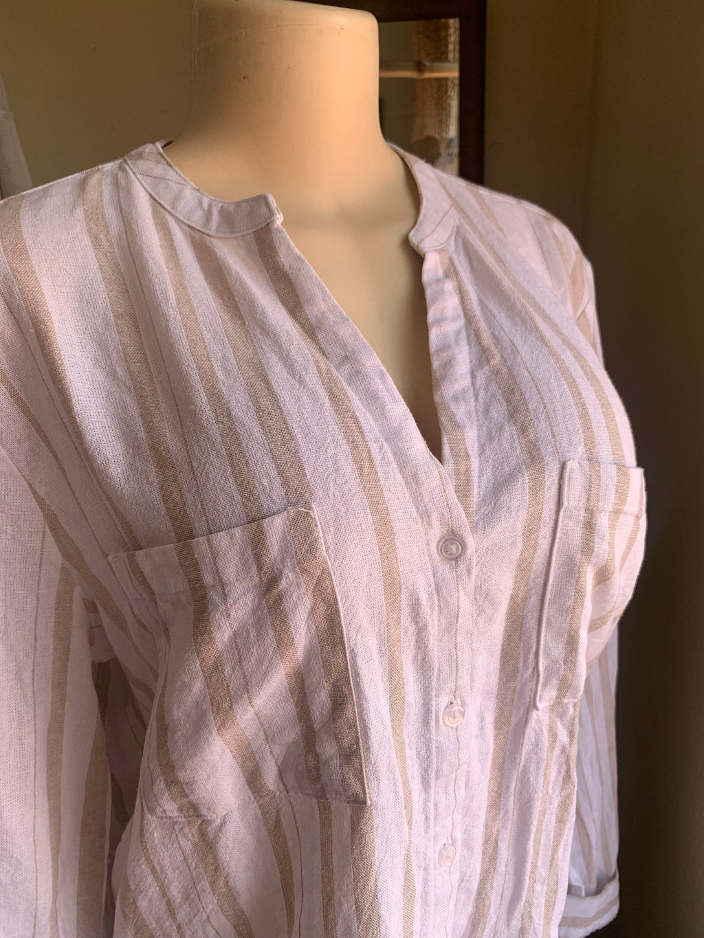 Nine West White & Sand Stripe Linen Button Down ... M ,,,