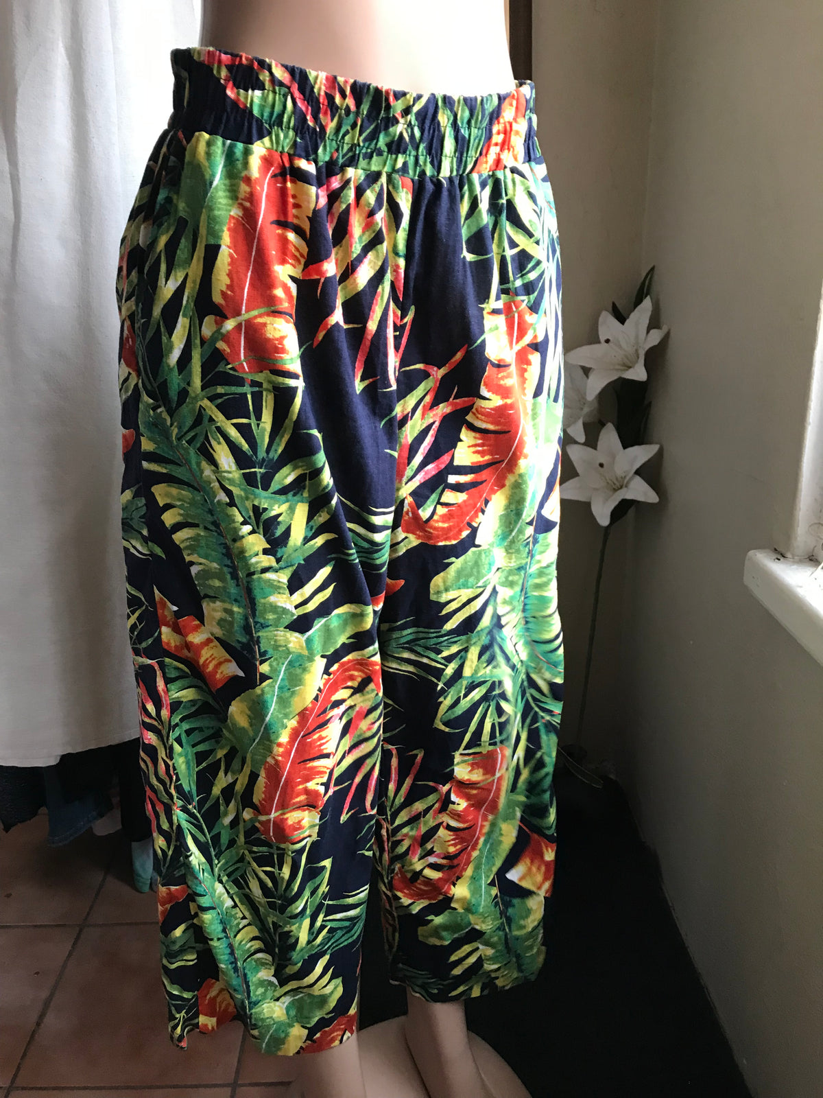 tropical black linen rayon loose pants :::