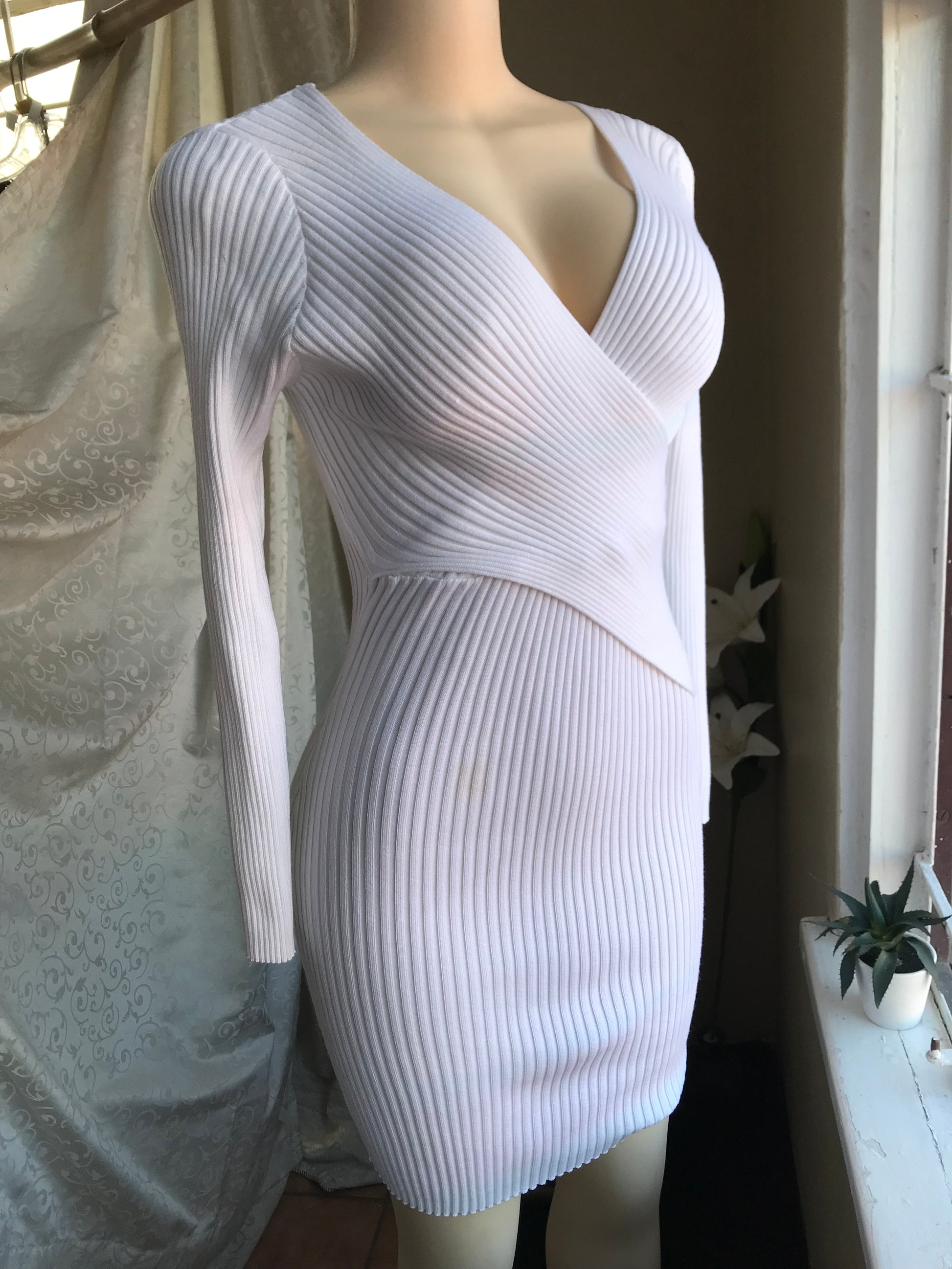 Charlotte Russe white ribbed long sleeve dress bodycon criss cross . M
