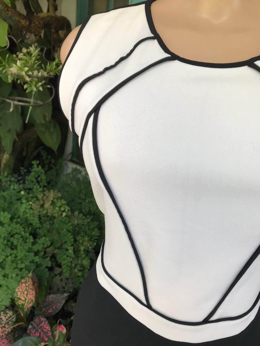 professional black and white dress stretch M