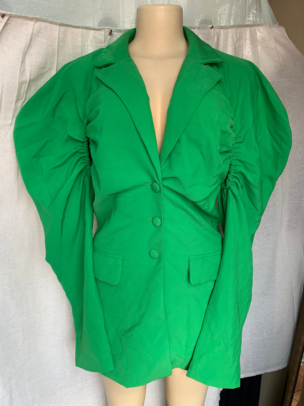 Green statement blazer dress M