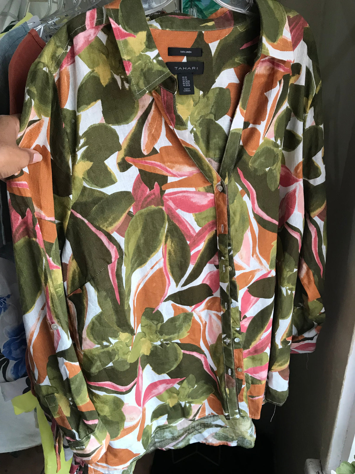 leaf Linen button down shirt... xL
