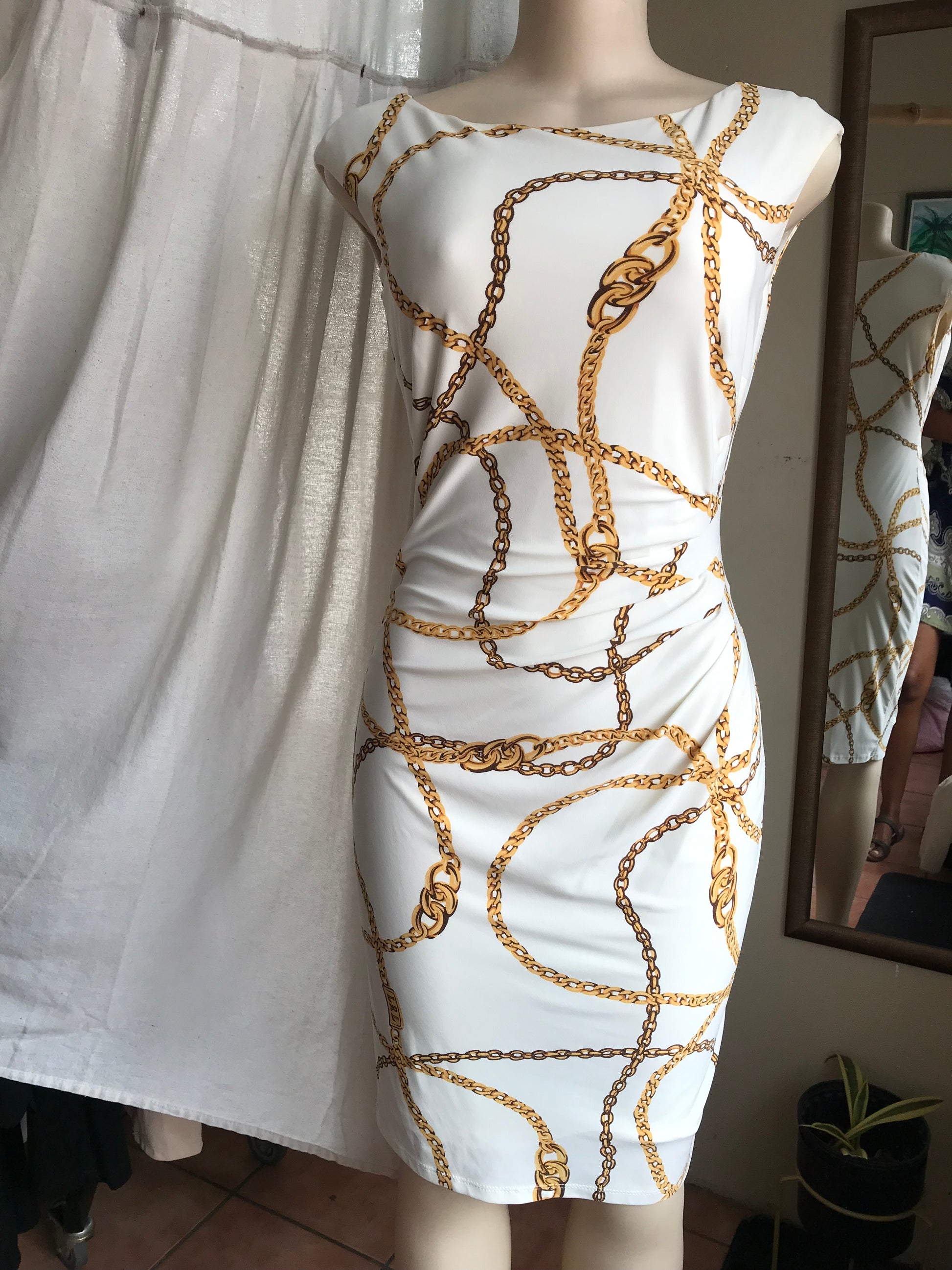 Ralph Lauren White gold chain Bodycon professional dress s/M Thrift Nature Closet Ja Ralph Lauren White gold chain Bodycon professional dress s/M Thrift Nature Closet Ja