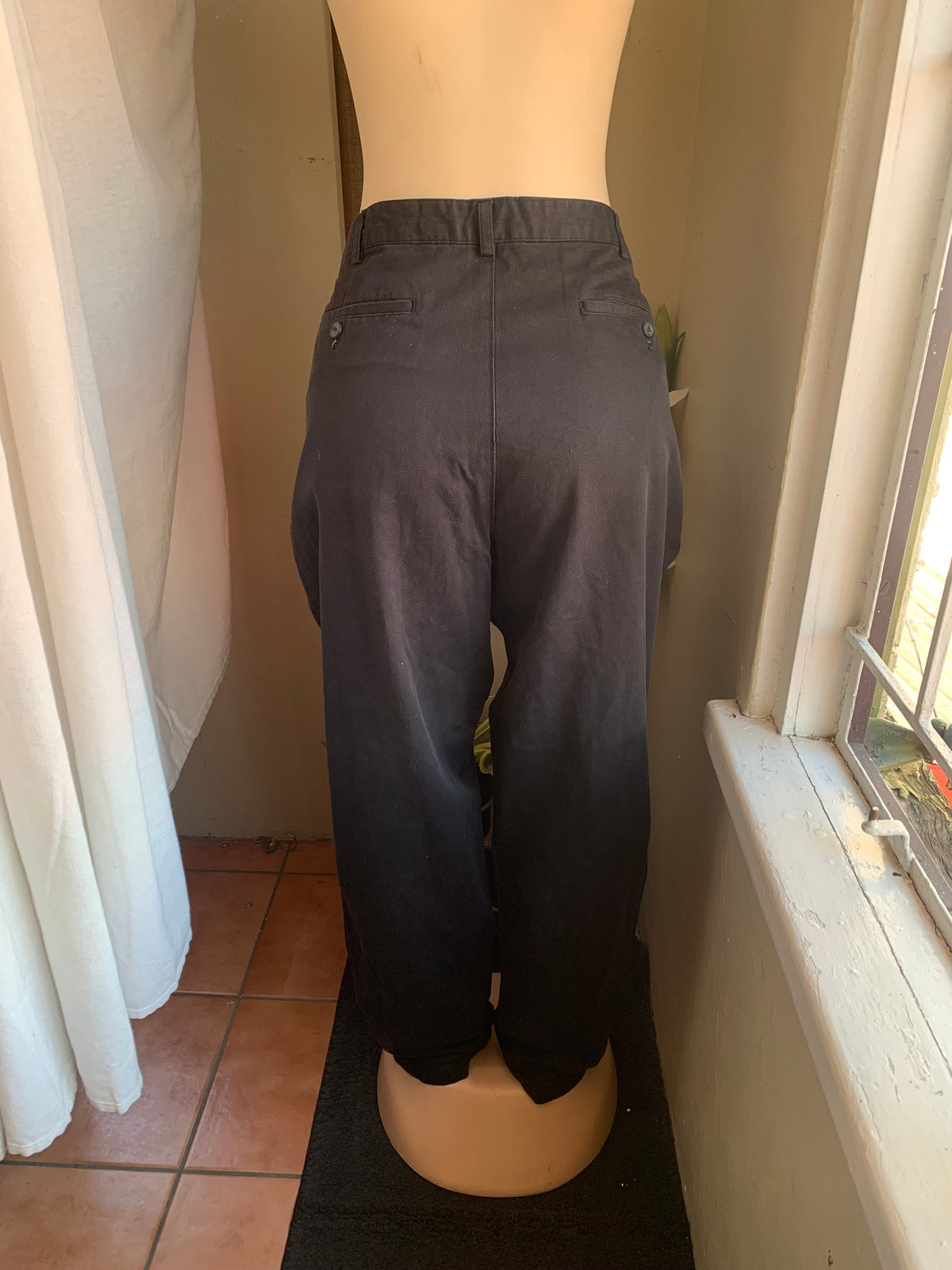 vintage black loose fit preppy pants ::: w32/ m