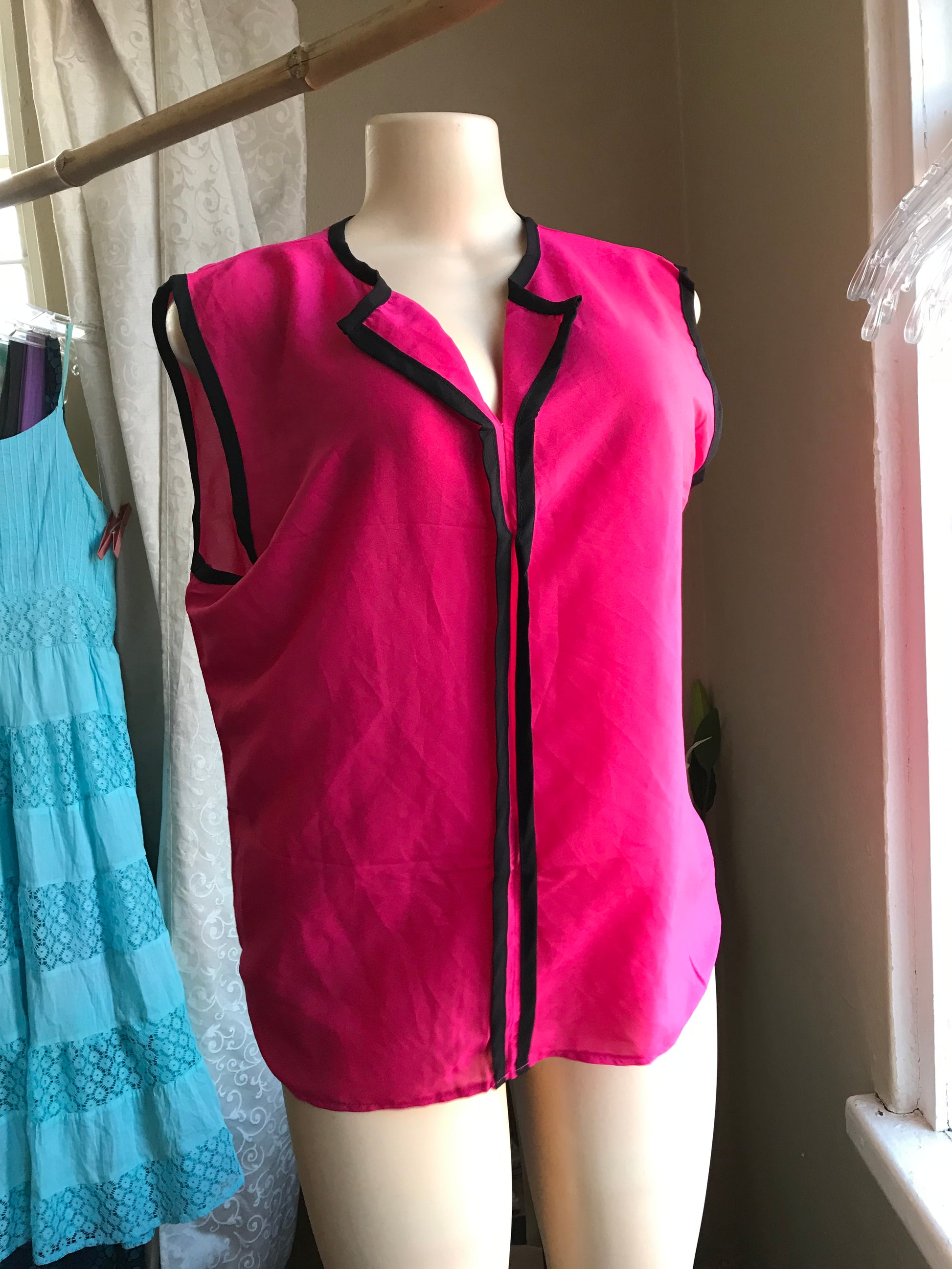 New bright pink sheer sleeveless work top trim ... XL