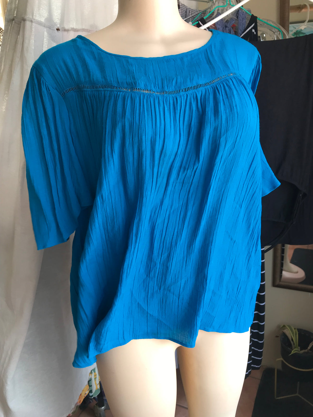 Blue rayon crinkle blouse