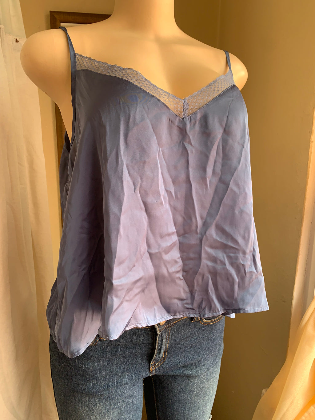 Satin tank top with polka dot lace neckline … L /XL