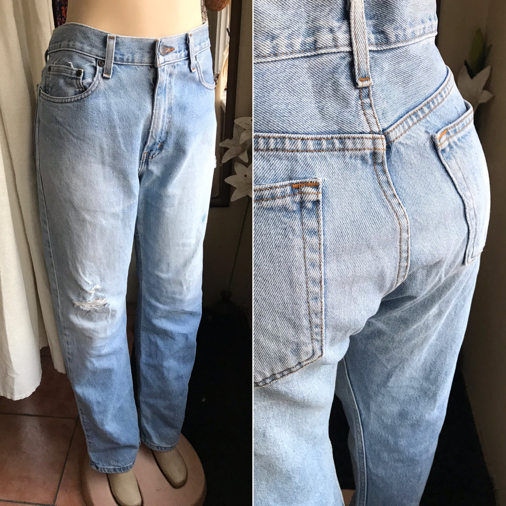 vintage light wash mom jeans distressed w34/ L :::