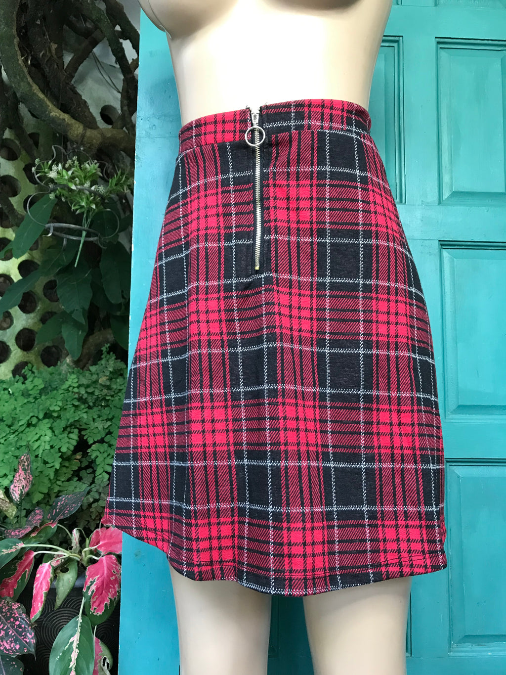 90s style Red tartan a line skirt zip /XL